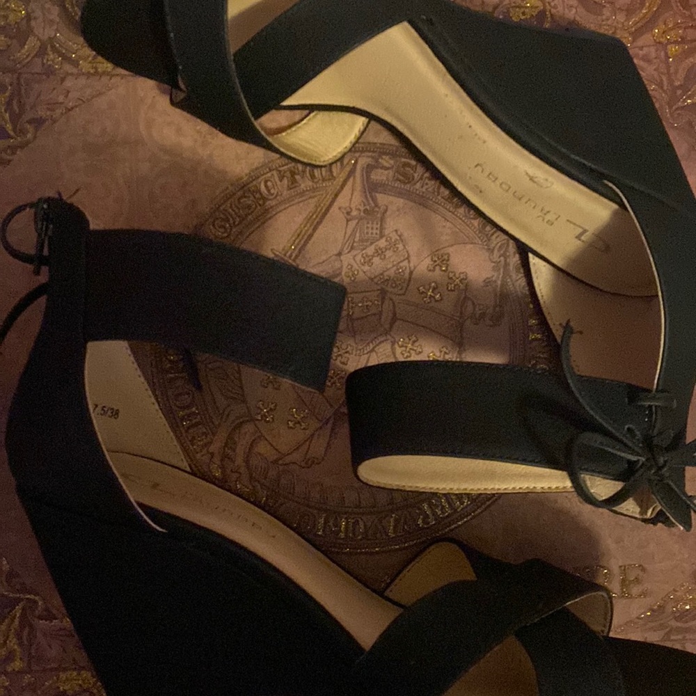 Cute black heels